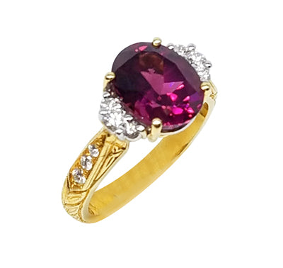 Gemstone Ring 9046 OV GR 18KTT